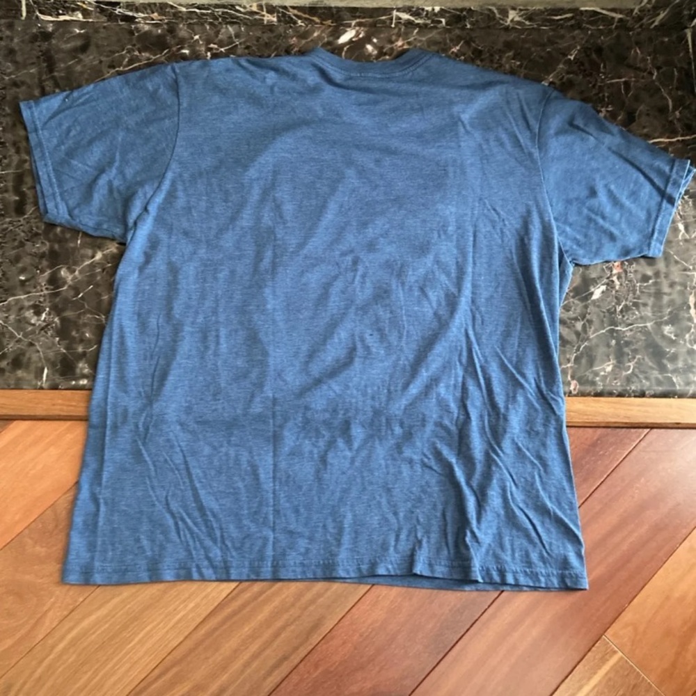 5/$25 Loteria Tee Shirt Size L - Picture 4 of 5